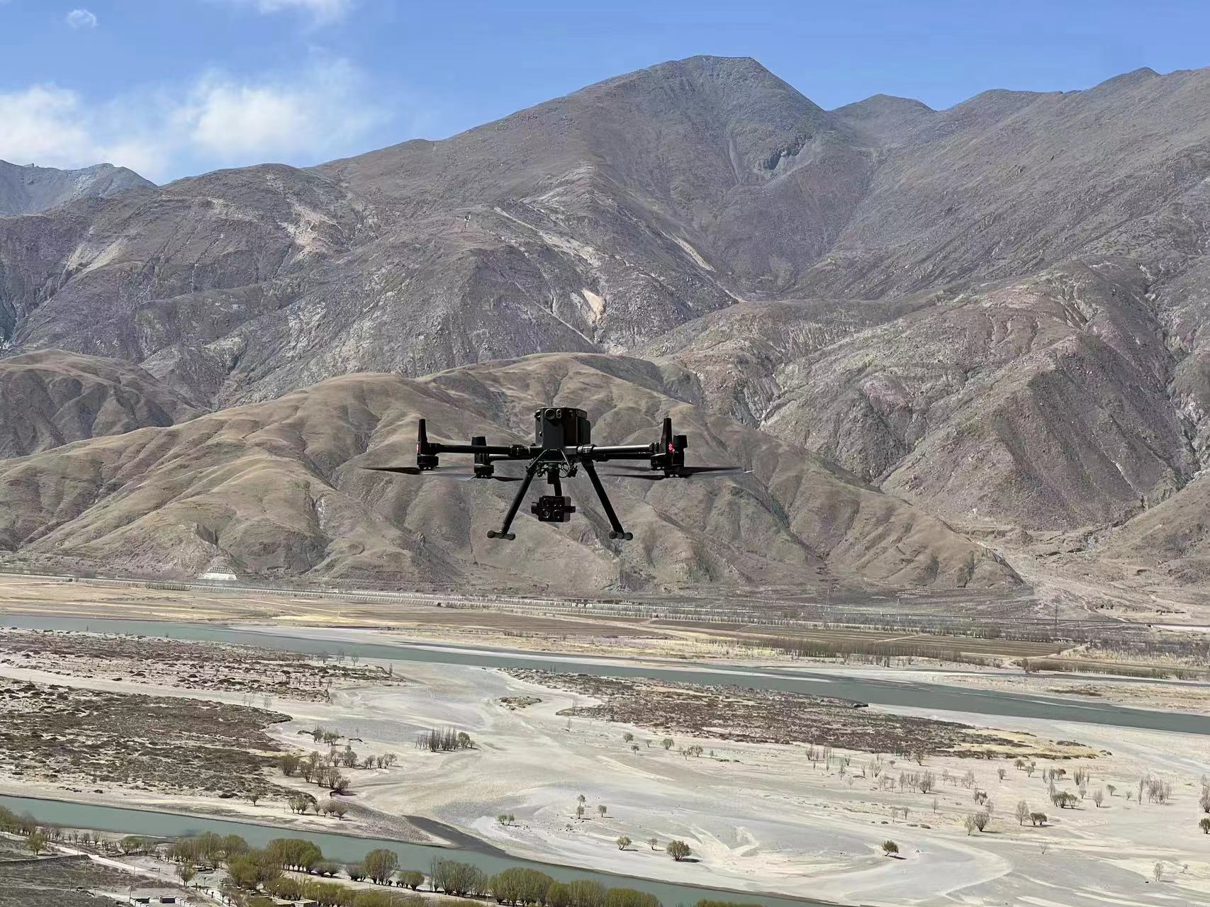 科技助力绿色能源：ZH580-UAV-S无人机载多光成像仪在风电设备运维中的应用