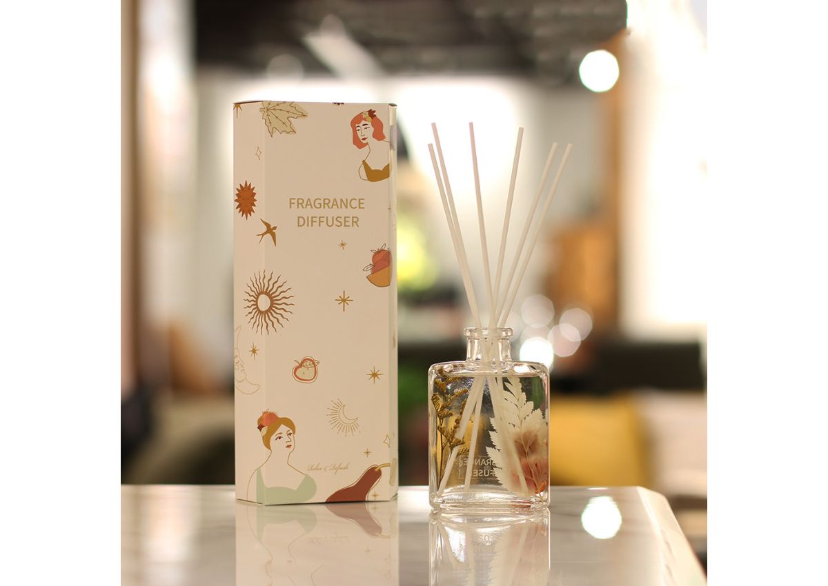 120ml Soaked Preserved Flower Reed Diffuser - 115B