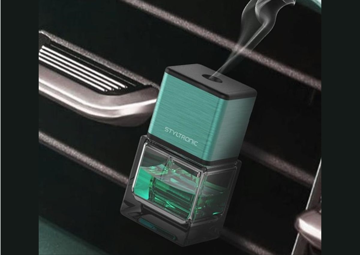 Rechargeable Car Air Freshener Vent Clip Diffuser Li-battery - 133B