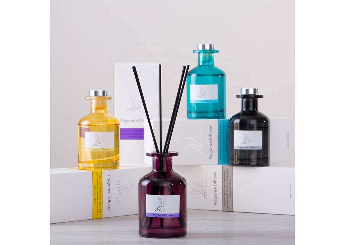 Indoor Decorative Colored Bottles 150ml Reed Diffuser - 84H