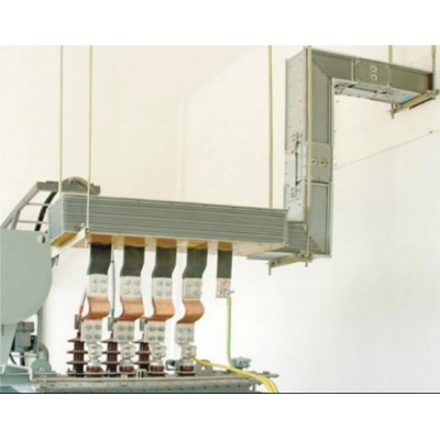 密集母线与柜体链接