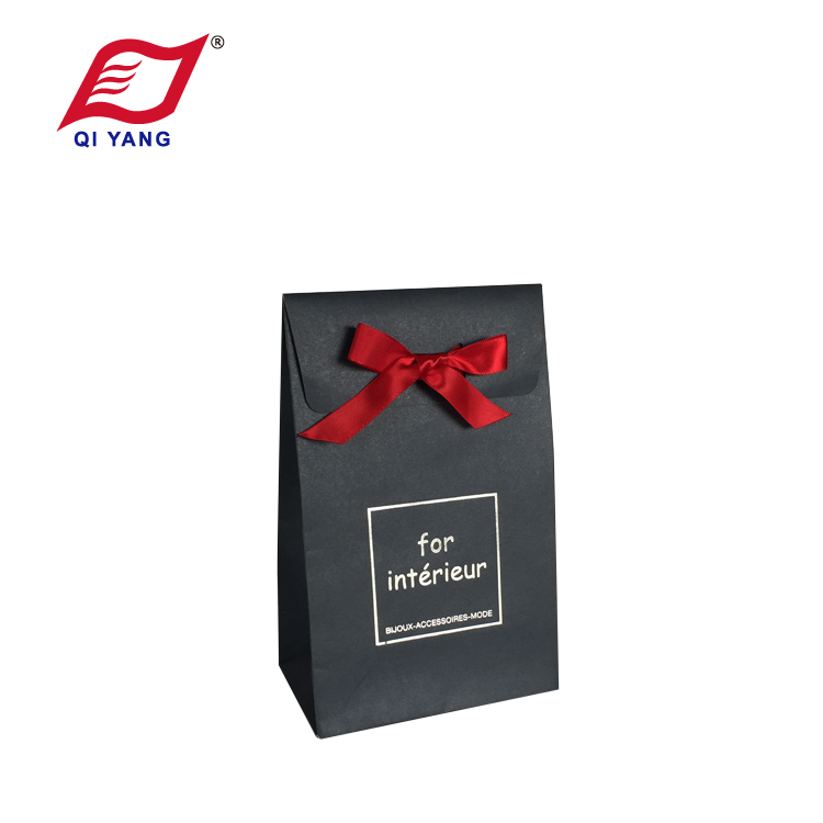 QY Gift Bag 013