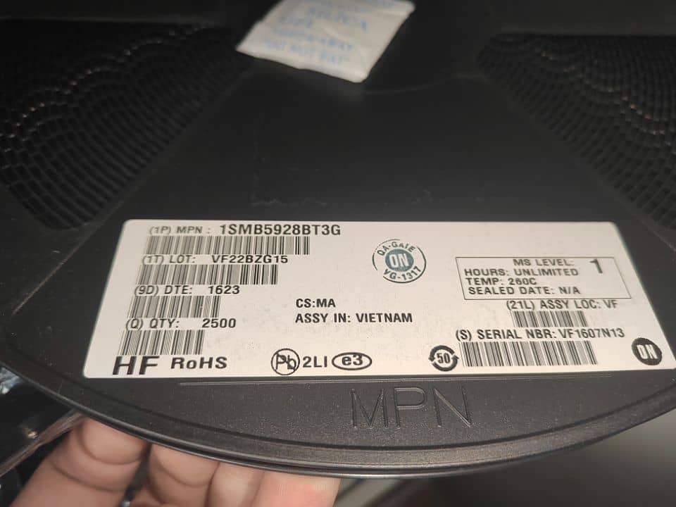 1SMB5928BT3G