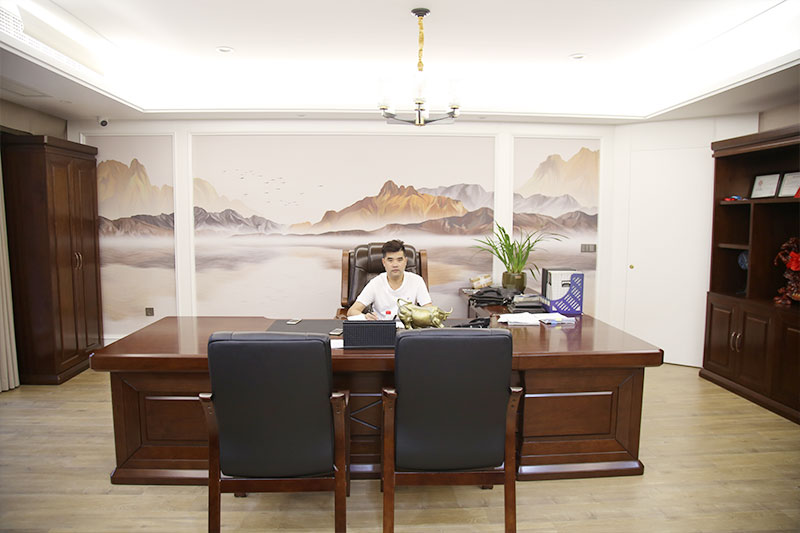 <span>辦公環(huán)境</span>