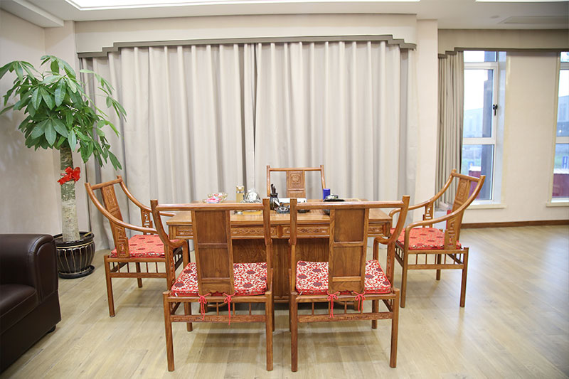 <span>辦公環(huán)境</span>