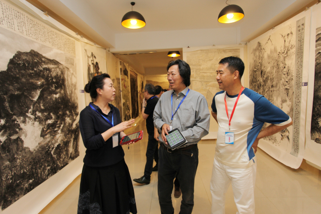 2017.9.8画展初审 辽宁美协主席王易霓 丁杰 李总