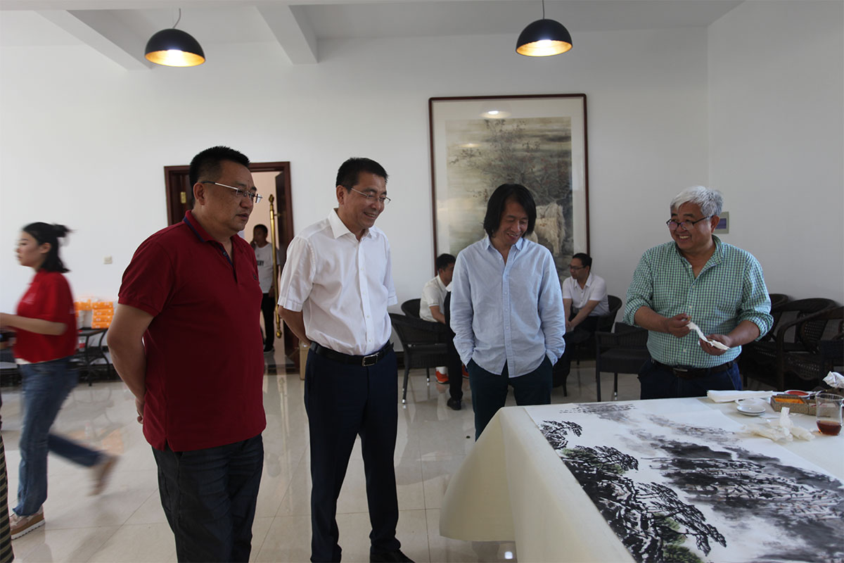 左营口市文联主席蔡莹-盖州市市委书记赵国栋-营口美协秘书长