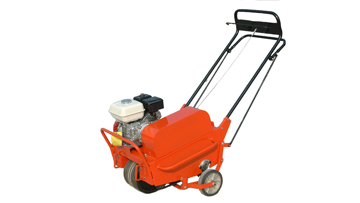 多功能小型养护车