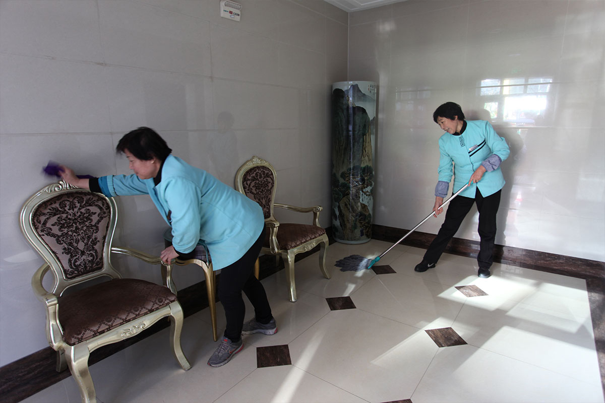 保洁部对公共场所卫生清洁