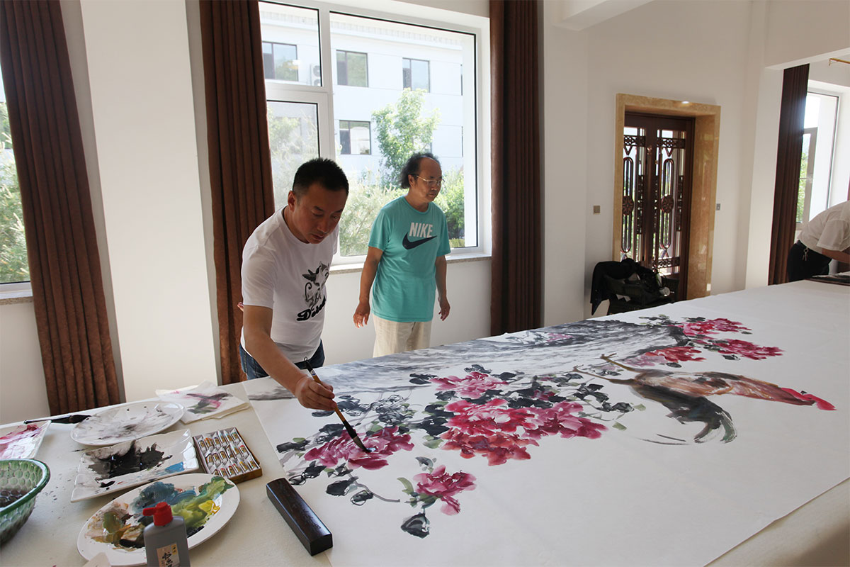 营口青年美术家协会主席-昌宇水墨画院主任郭洪权