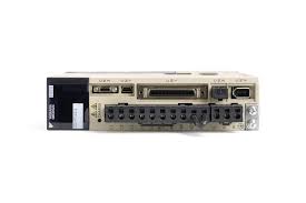 Yaskawa SGDV330AE1A000000500 Servo Drive