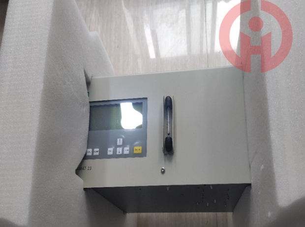 SIEMENS  INFRARED GAS ANALYZER  7MB2335-0AH00-3AA1