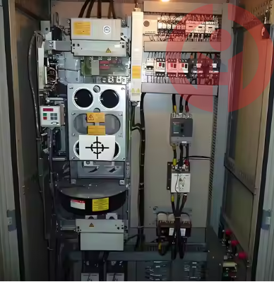 SIEMENS  Frequency Converter 6SE7028-6EC85-1HA0