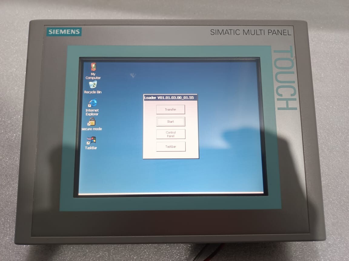 Siemens Touch Panel 6AV6643-8AD10-0AA0