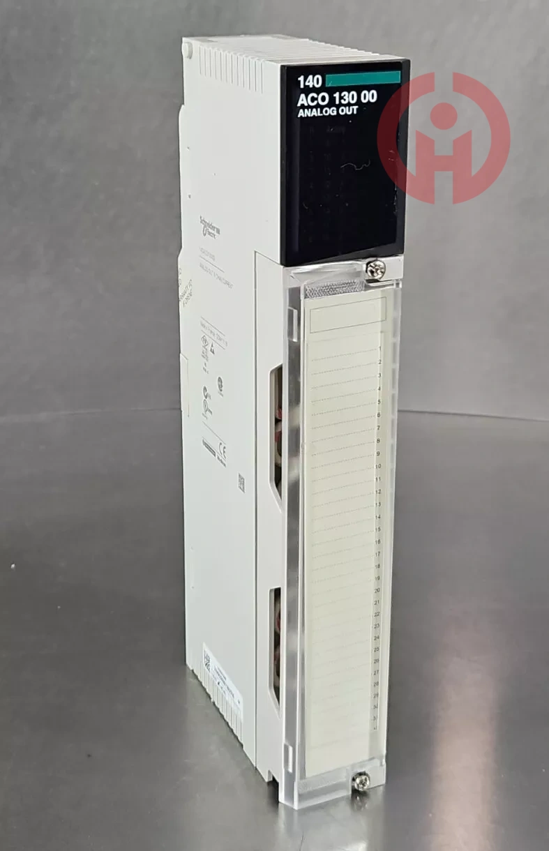 SCHNEIDER 140ACO13000 analog output module