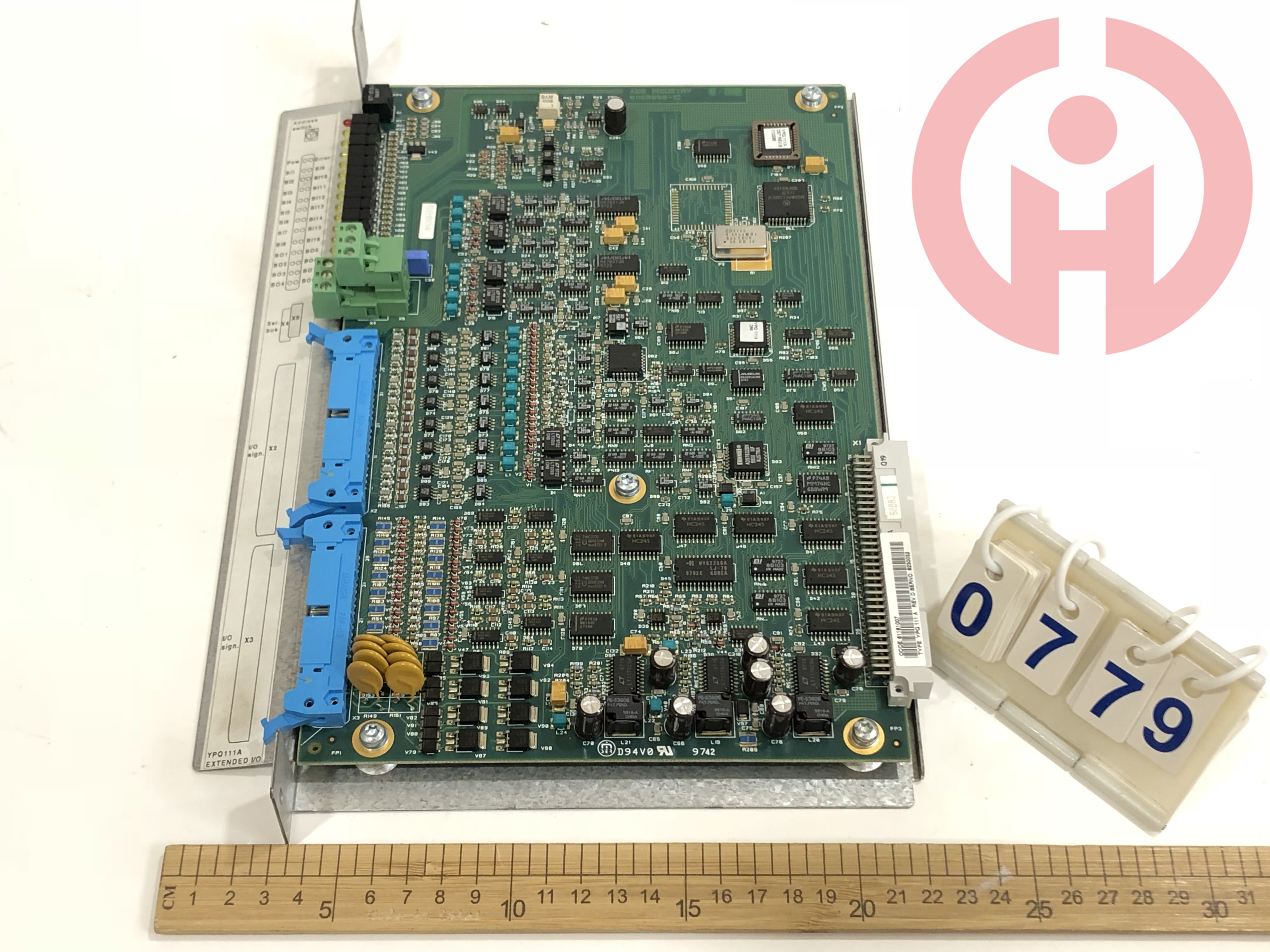 ABB YPQ111A  Extension I/O Board 61161007
