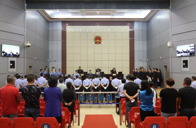 危廢交由無資質第三方處理 企業(yè)副總被判刑6年！