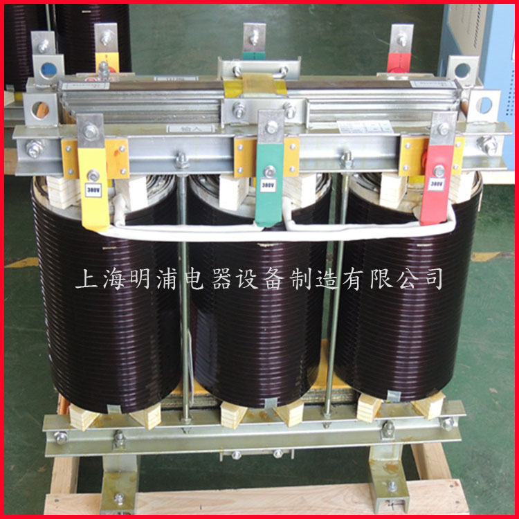 三相隔离变压器