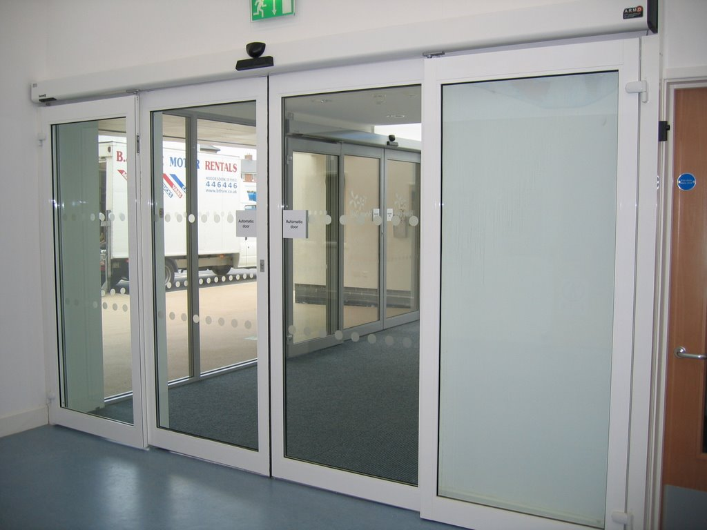 Automatic Sliding Door