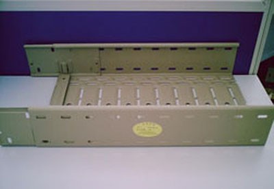 超轻托盘电缆桥架