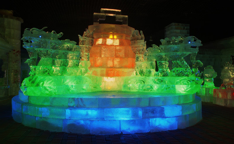 2008太阳岛冰雪艺术馆室内冰雪艺术精品工程