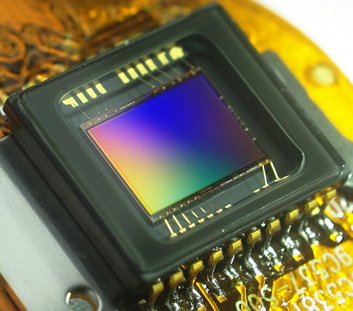 Sensor