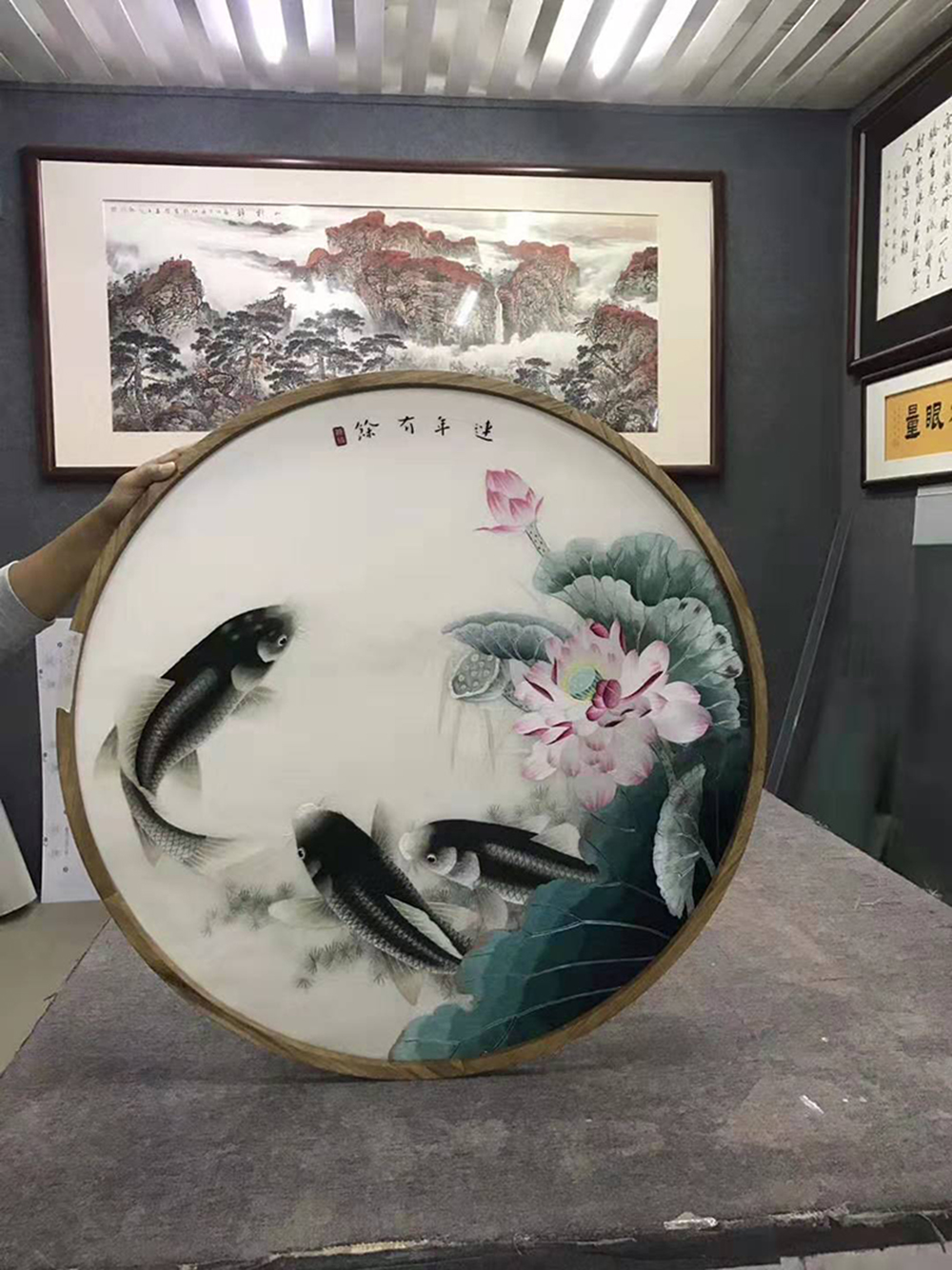 苏绣定制玄关《花开富贵》《年年有余》装饰画