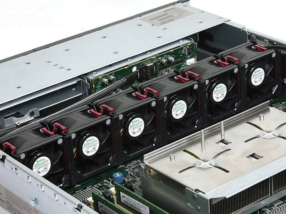 HP DL380G6服务器进水，不能开机