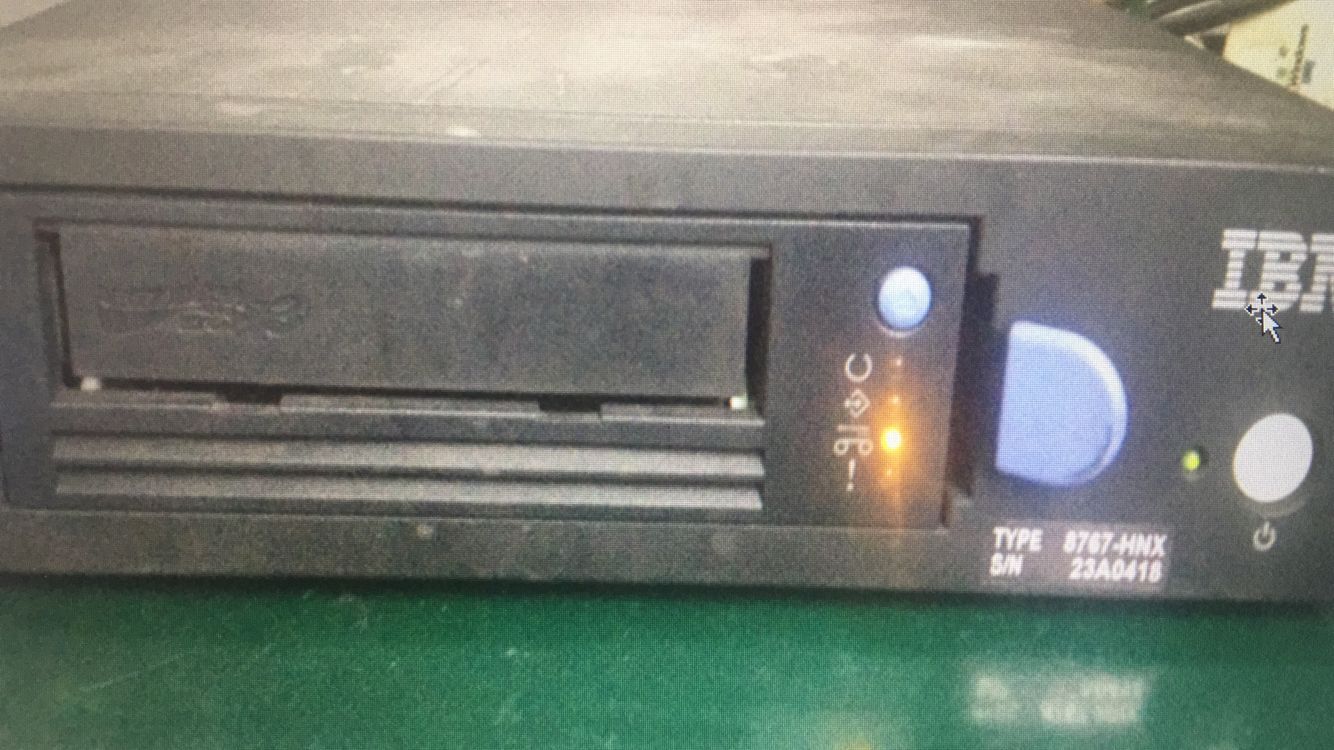 IBM  8767-HNX LOT 3磁带机维修