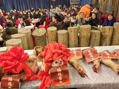 杀年猪，吃刨猪汤