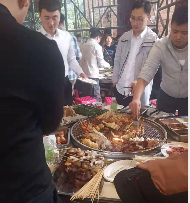 重庆南山度假山庄-环保烧烤