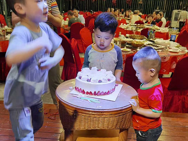 宝宝生日宴
