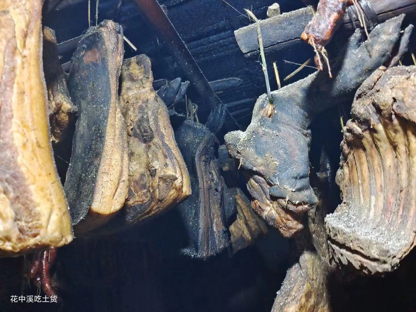 南山花中溪农家乐