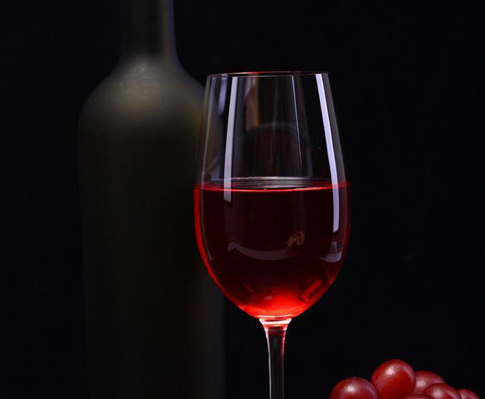 七夕节丨以酒传情，裹藏着心动的甜蜜～