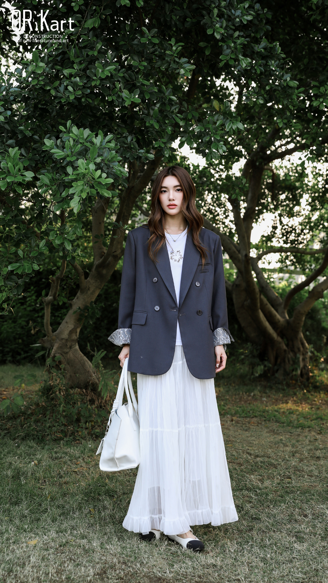 拼接蕾丝西装外套