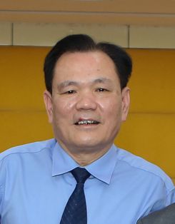 杨福生 名誉会长