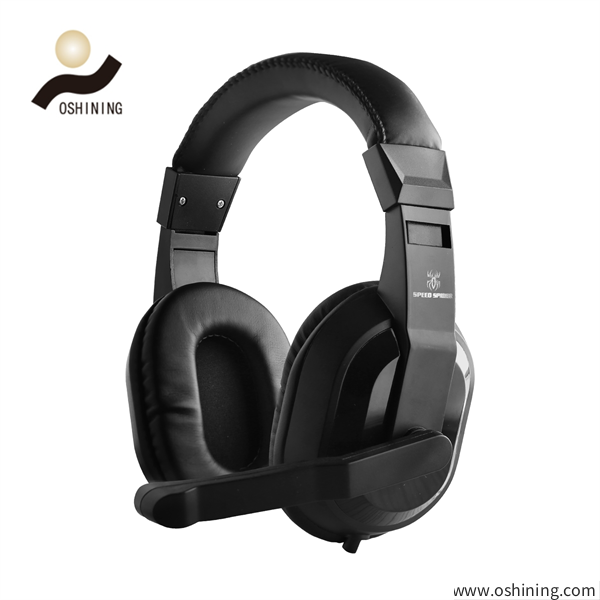 stereo gaming headset with 120-degree adjustable microphone (870MV)