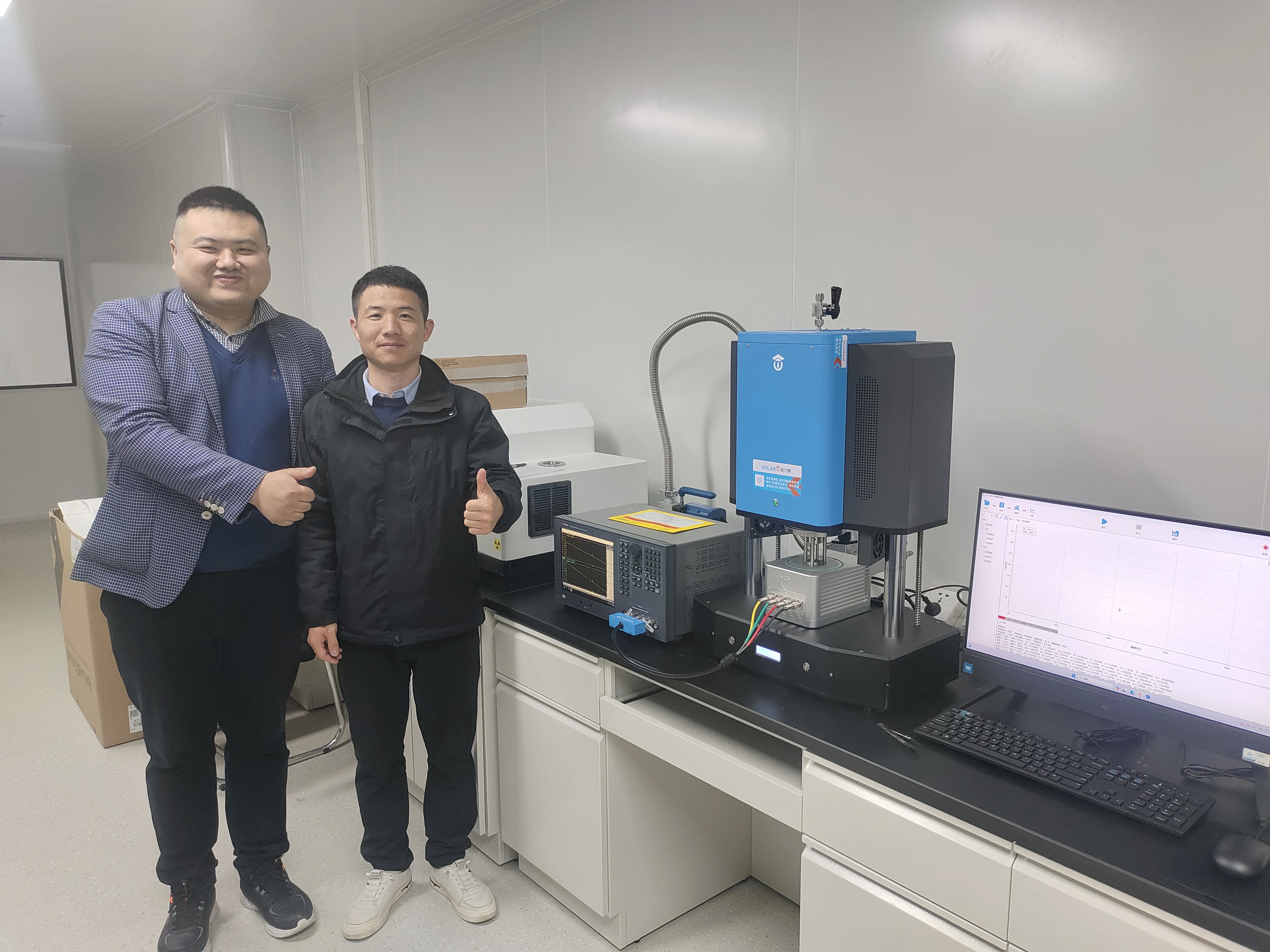 宜春江理锂电新能源产业研究院-培训高温介电温谱仪
