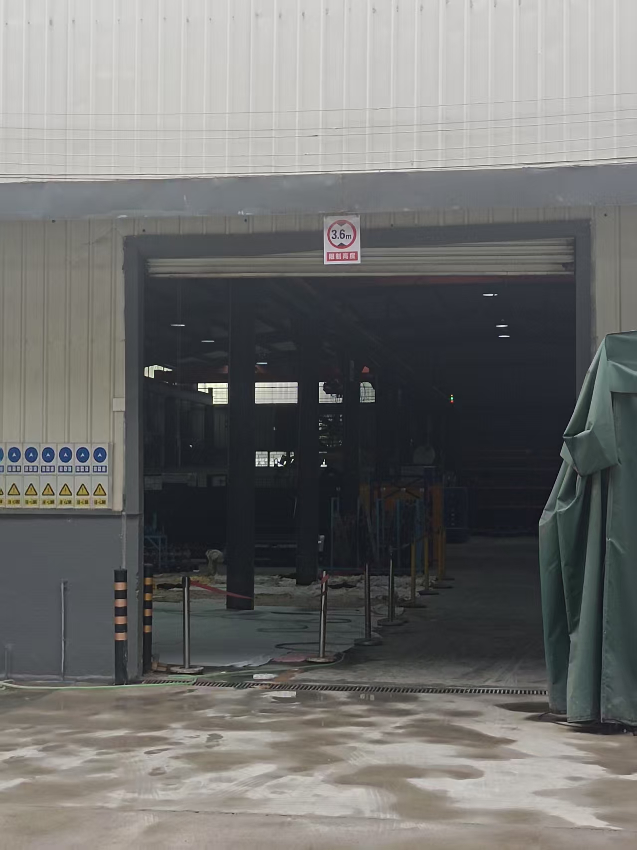 芳村固化剂地坪施工中！