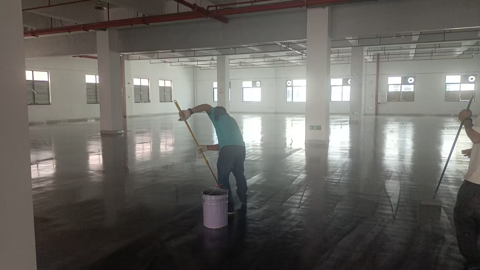 秋季施工环氧地坪需特别注意以下问题