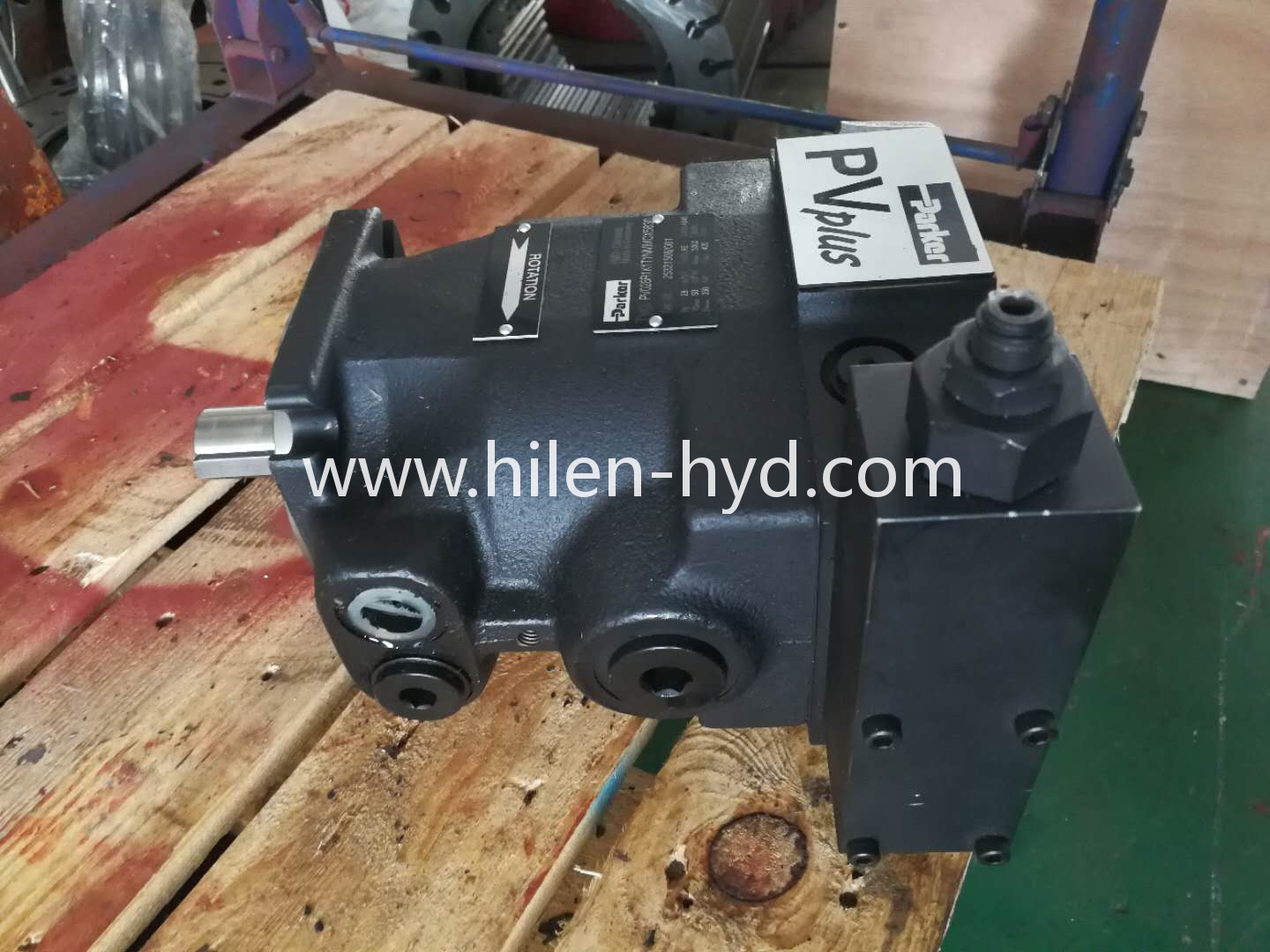 Pump PV028R1K1T1NMMCX5830