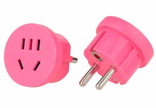 德標轉換插頭和歐洲插頭有什么區別？