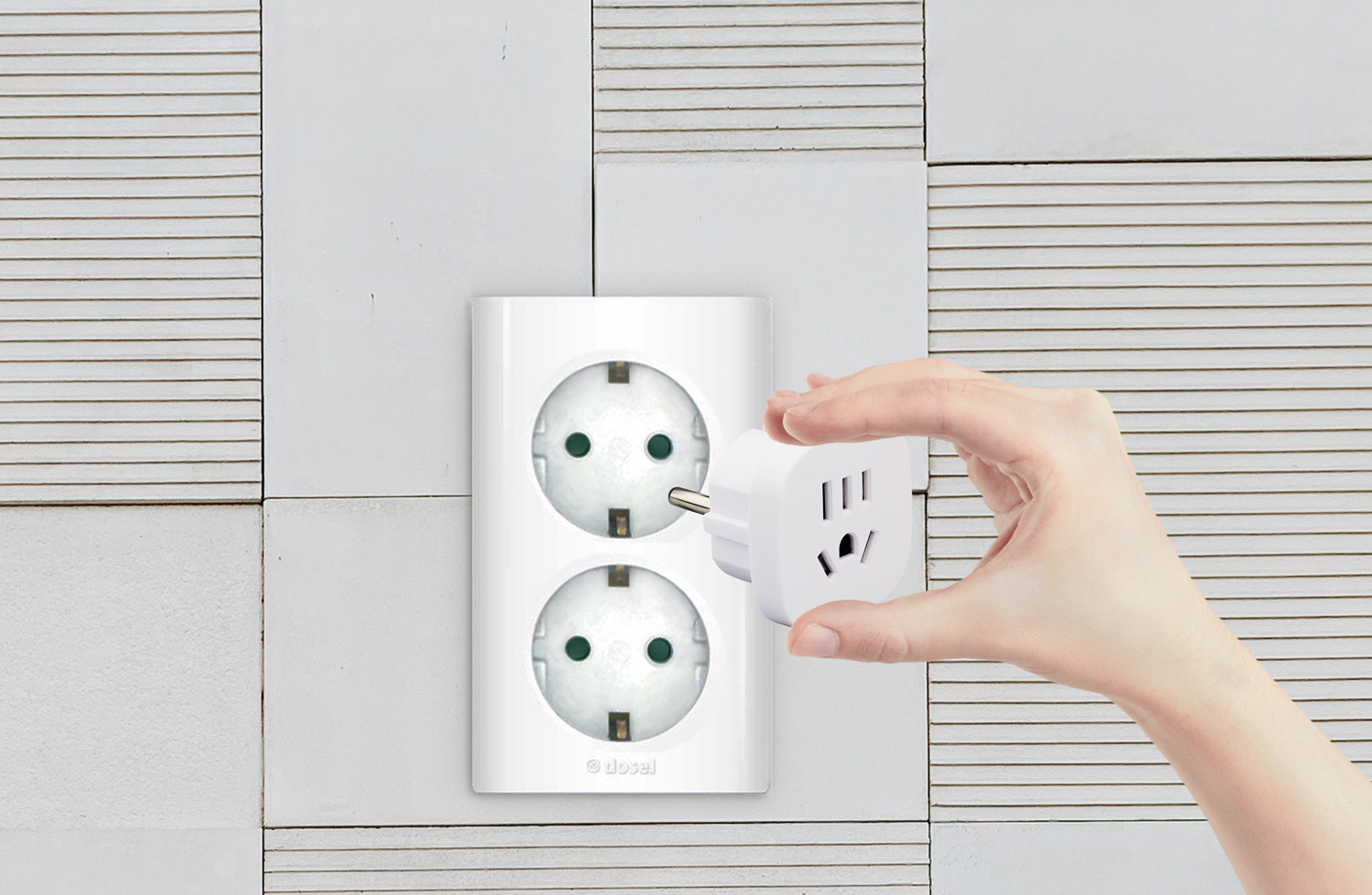 多功能转换插头