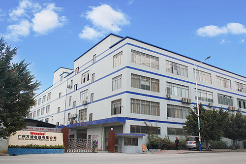 广州万浦电器有限公司专业的转换插头厂家