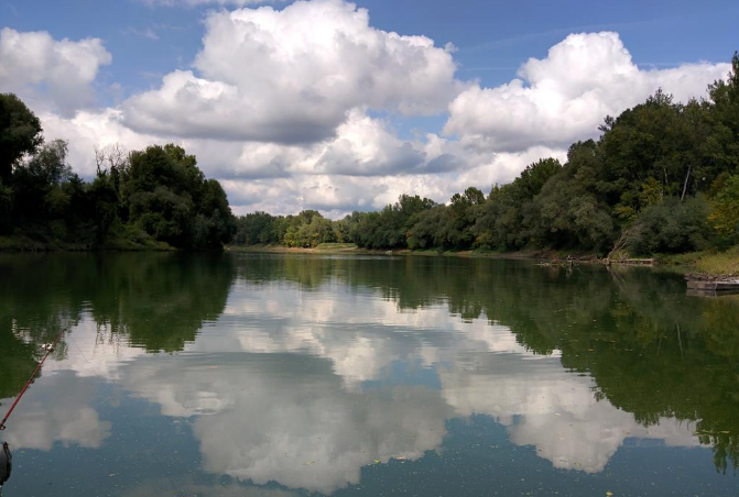 塞尔维亚旅行转换器