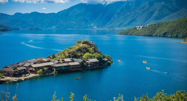 旅行轉(zhuǎn)換插頭