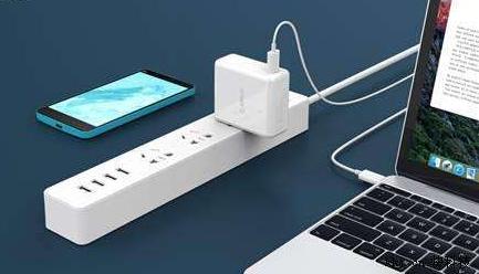 快充轉(zhuǎn)換插頭