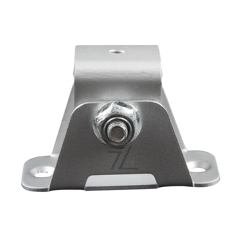 Adjustable bracket