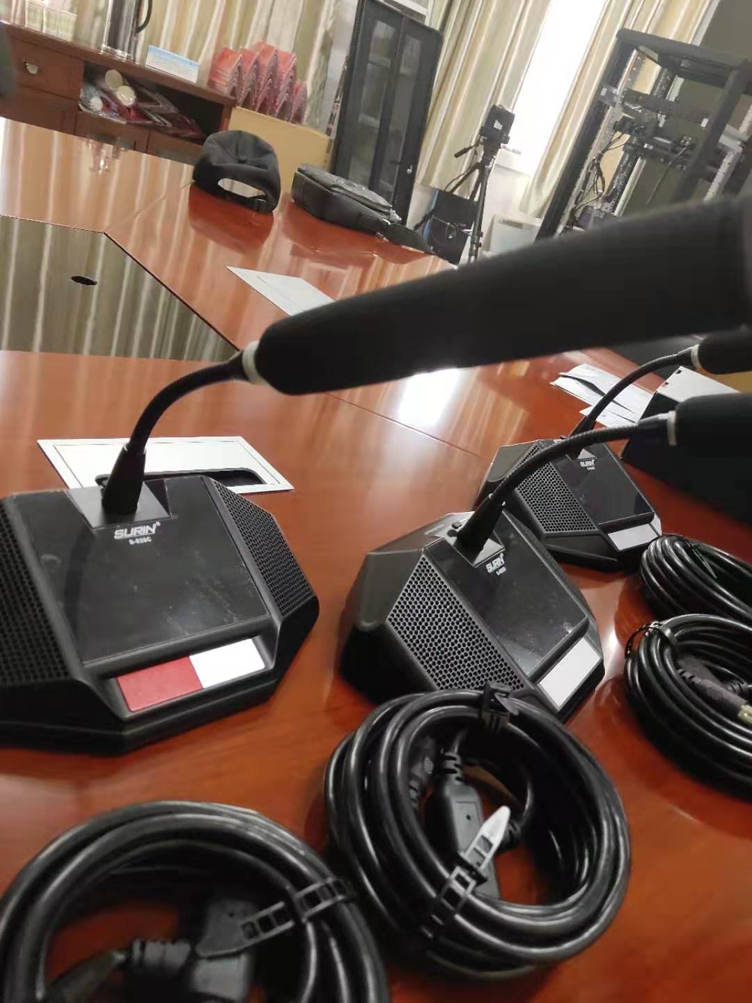 河南省驻马店市政府会议室