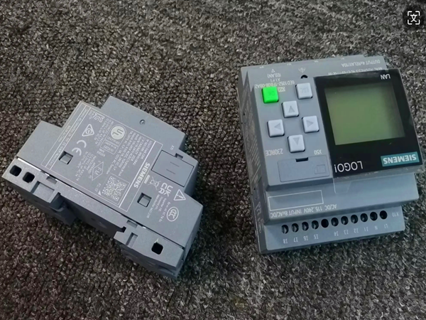 4510375 Logic Module E30224 E30225